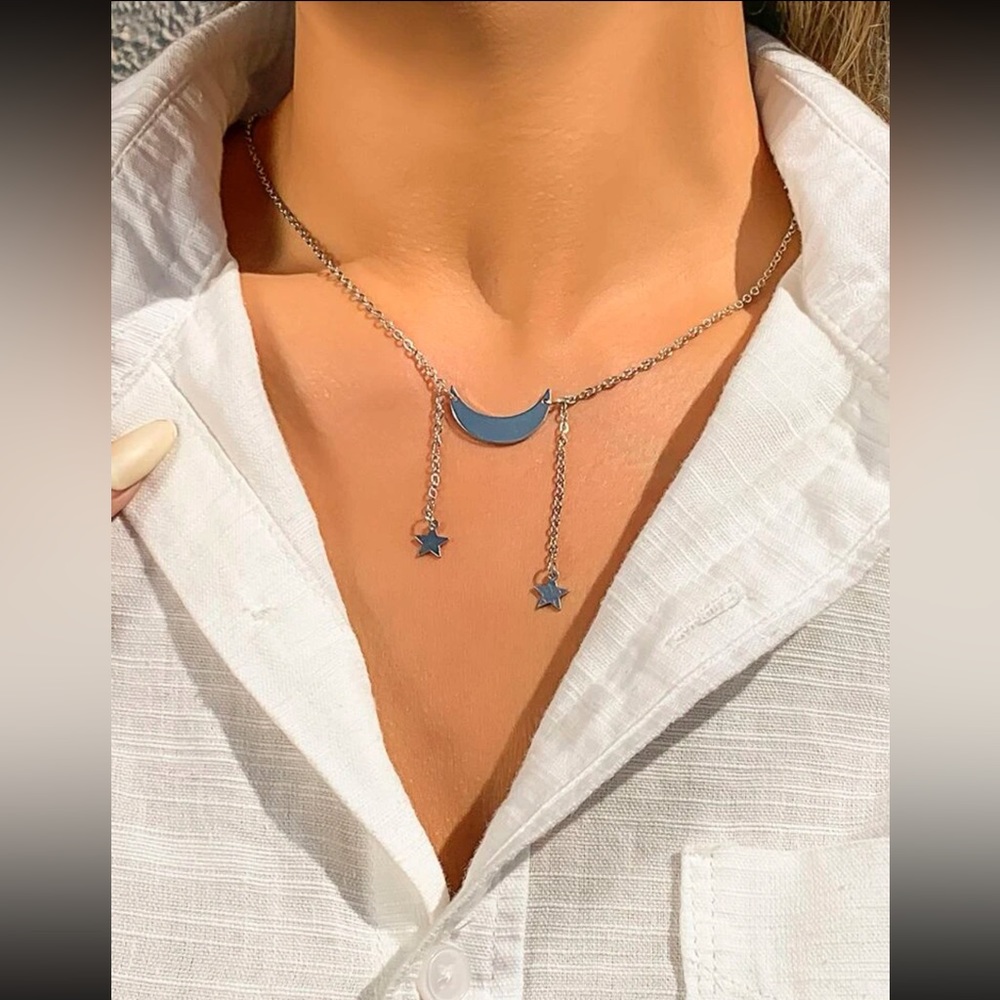 🌙 Lovely Boho Celestial Metallic Crescent Moon Star Tassel Necklace ⭐️ - Picture 6 of 6
